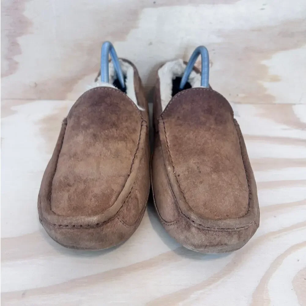 UGG Australia - Ascot - Moccasin Slipper - Brown - Men's - 9 - S/N 5775